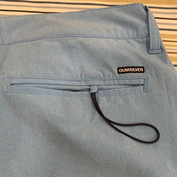Quiksilver short rarely used in good conditions size 32 R sporty and lightweight - Picture 6 of 7